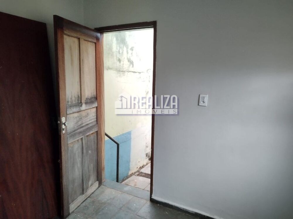 Casa à venda com 3 quartos, 150m² - Foto 10