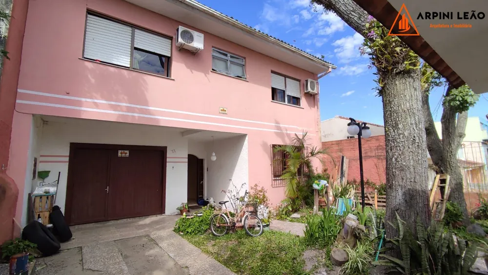 Sobrado, 3 quartos, 314 m² - Foto 1
