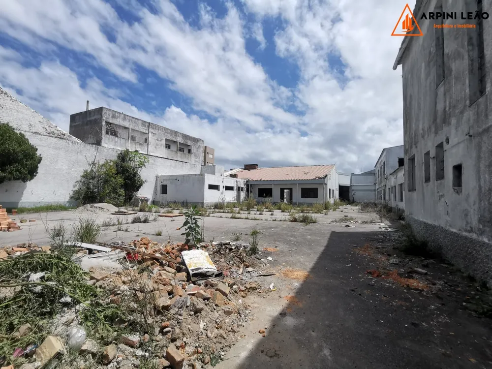 Loteamento e Condomínio, 1525 m² - Foto 1