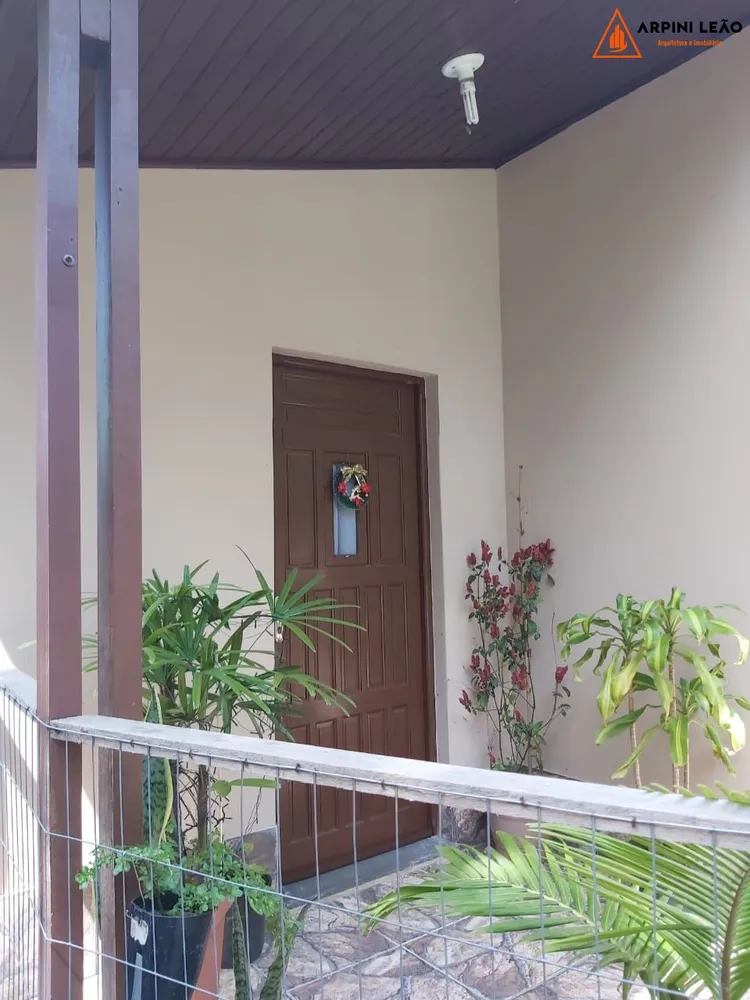 Casa, 2 quartos, 200 m² - Foto 2