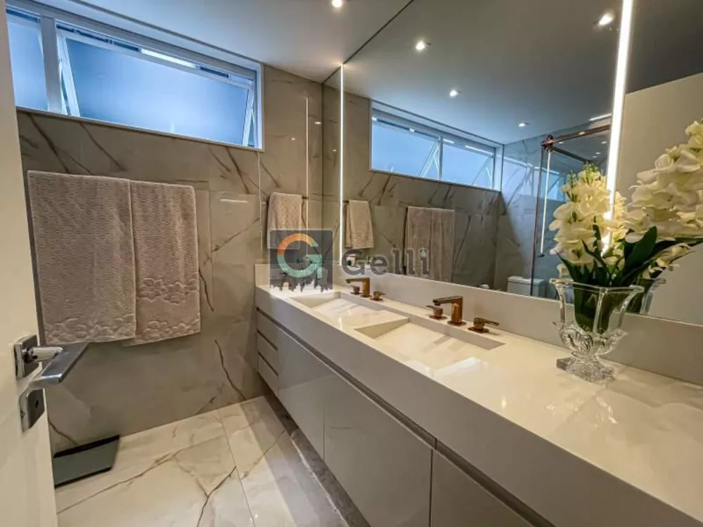 Apartamento, 3 quartos, 247 m² - Foto 8