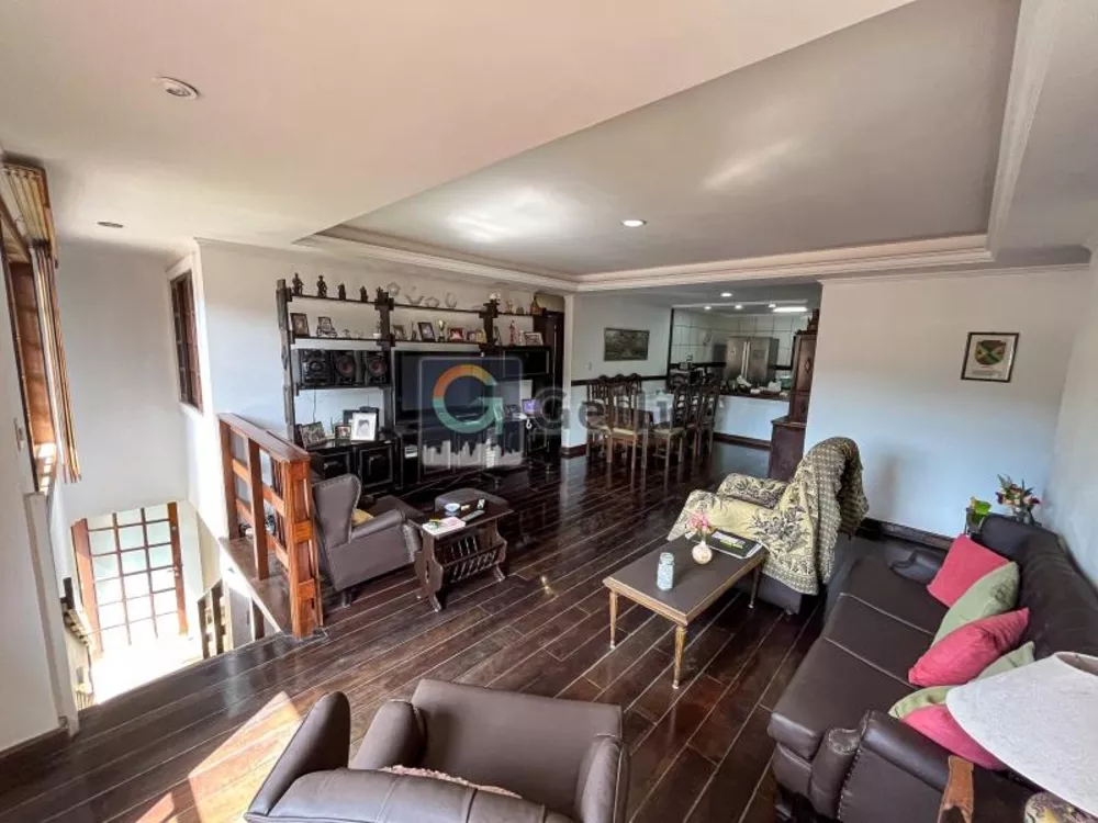 Casa, 7 quartos, 559 m² - Foto 17