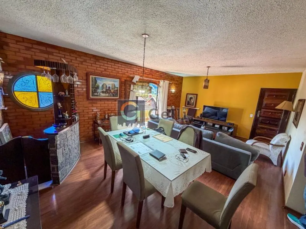 Apartamento, 3 quartos, 135 m² - Foto 1