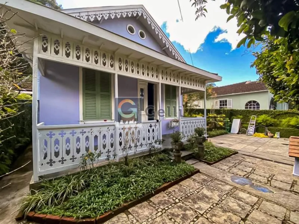Casa, 3 quartos, 216 m² - Foto 2