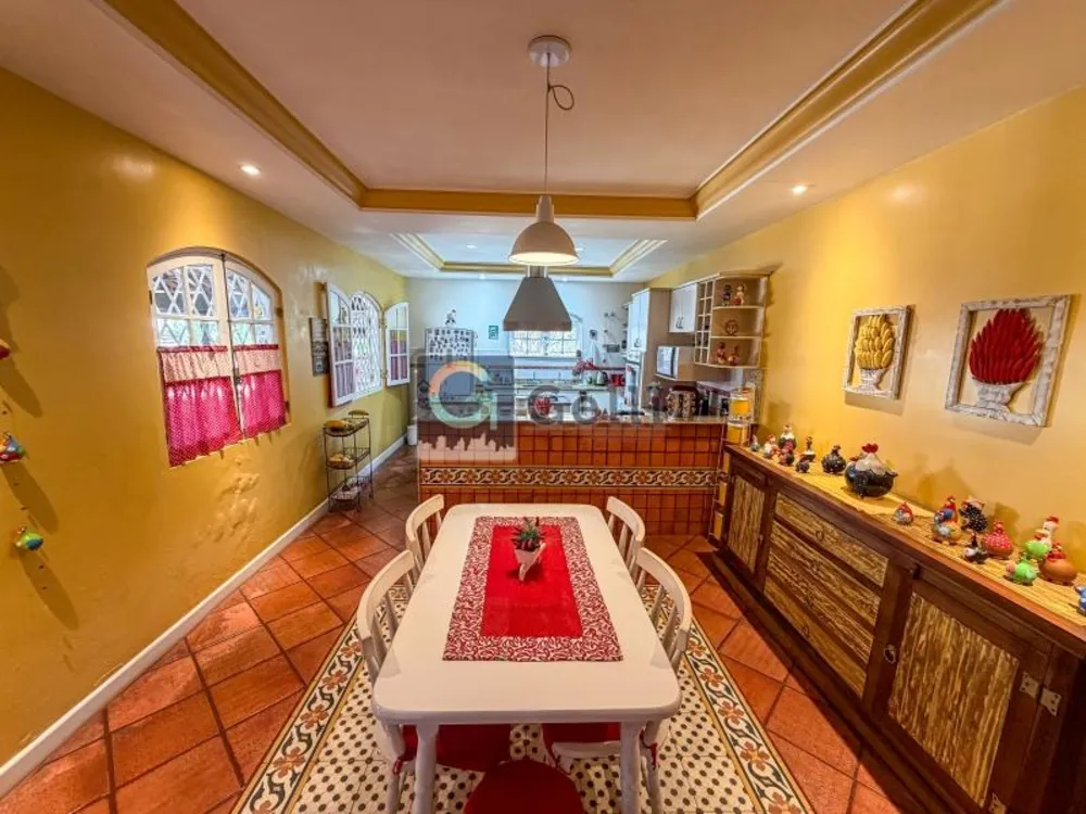 Casa, 3 quartos, 275 m² - Foto 17