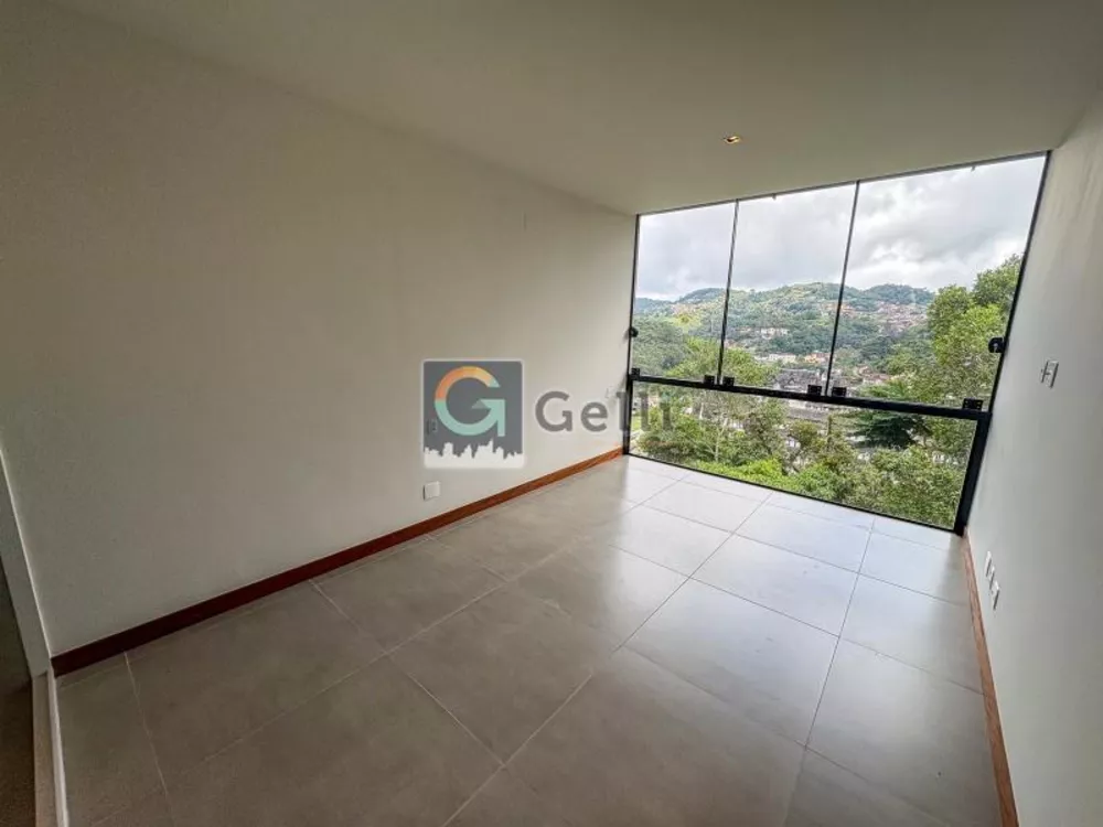 Casa, 3 quartos, 200 m² - Foto 13