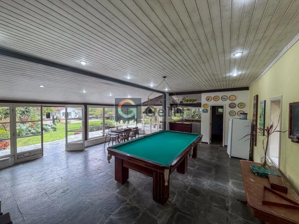 Casa, 5 quartos, 230 m² - Foto 19