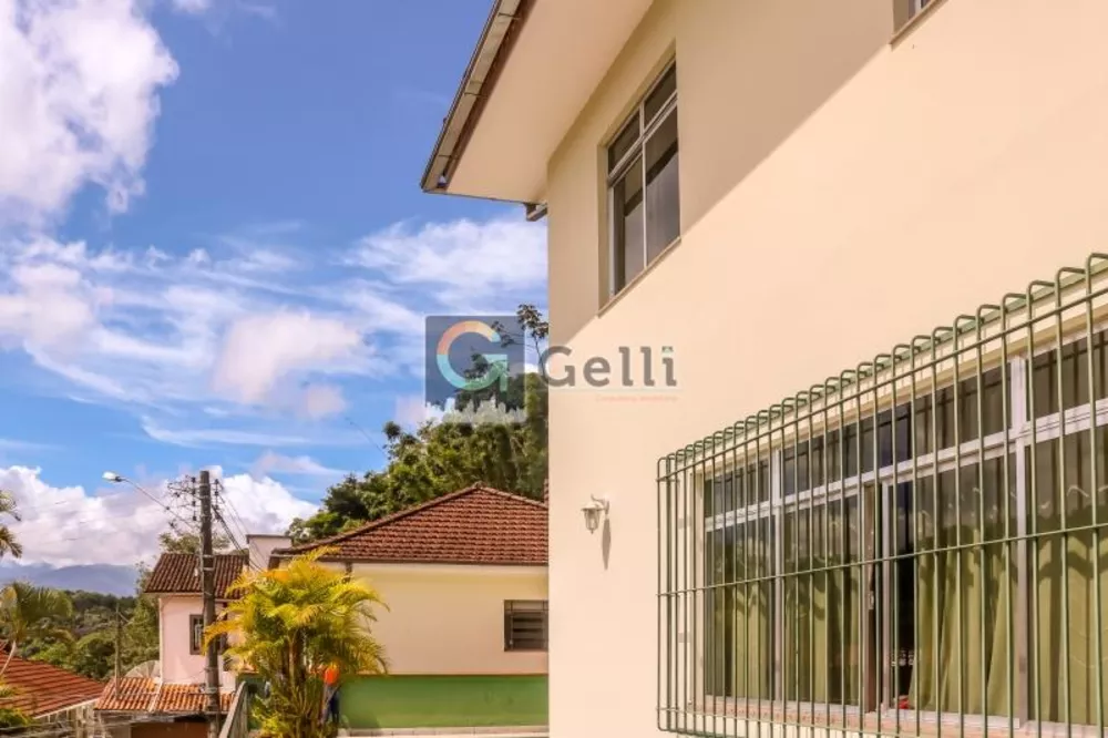 Casa, 3 quartos, 258 m² - Foto 3