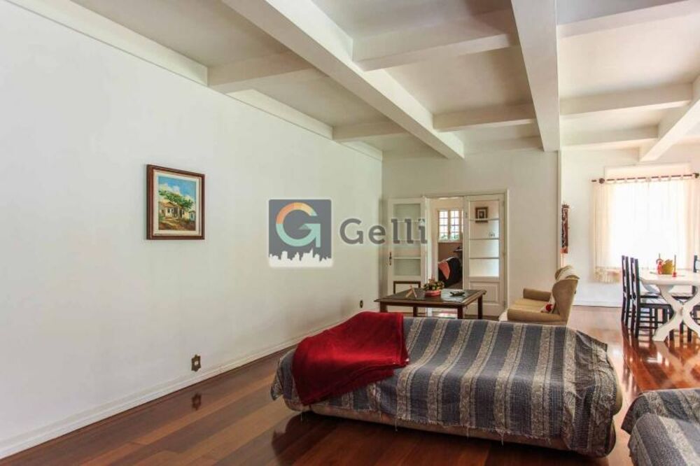 Casa à venda com 5 quartos, 304m² - Foto 2