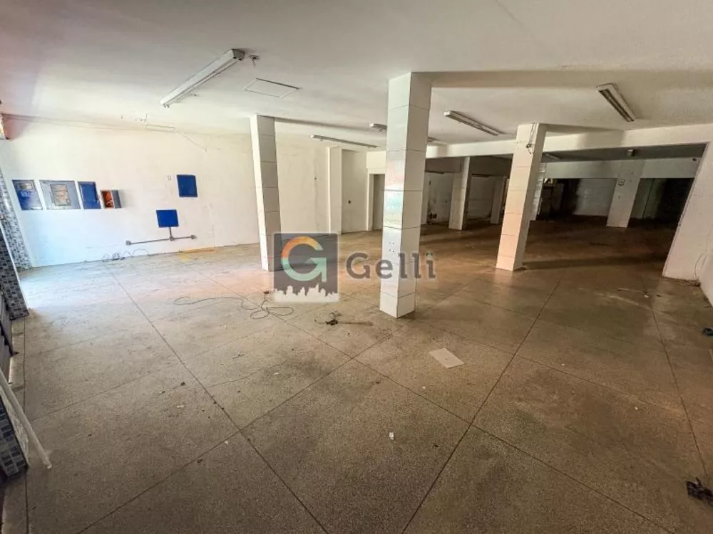 Loja-Salão, 658 m² - Foto 2