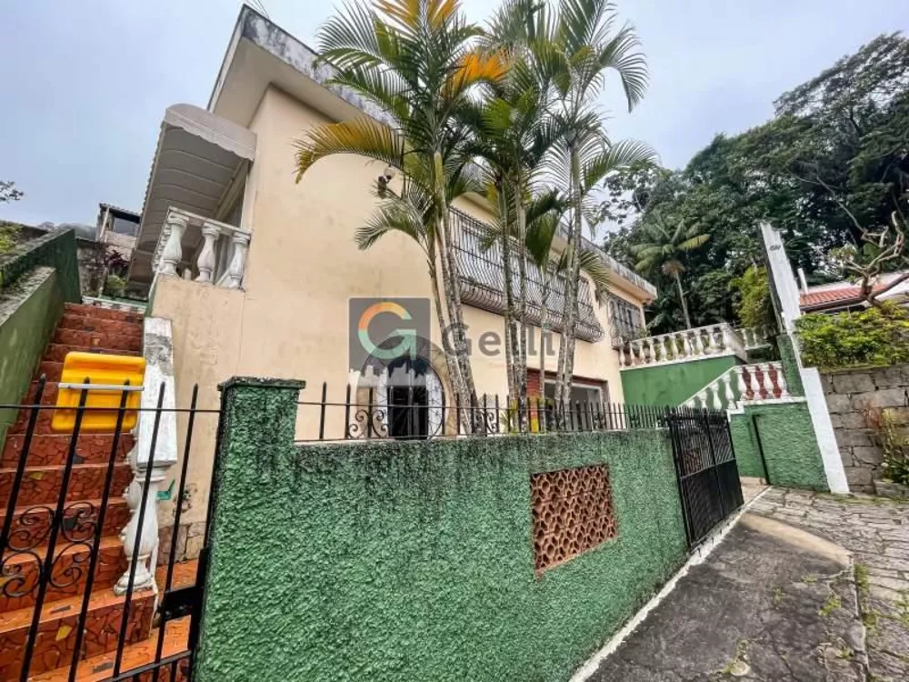 Casa, 4 quartos, 200 m² - Foto 1