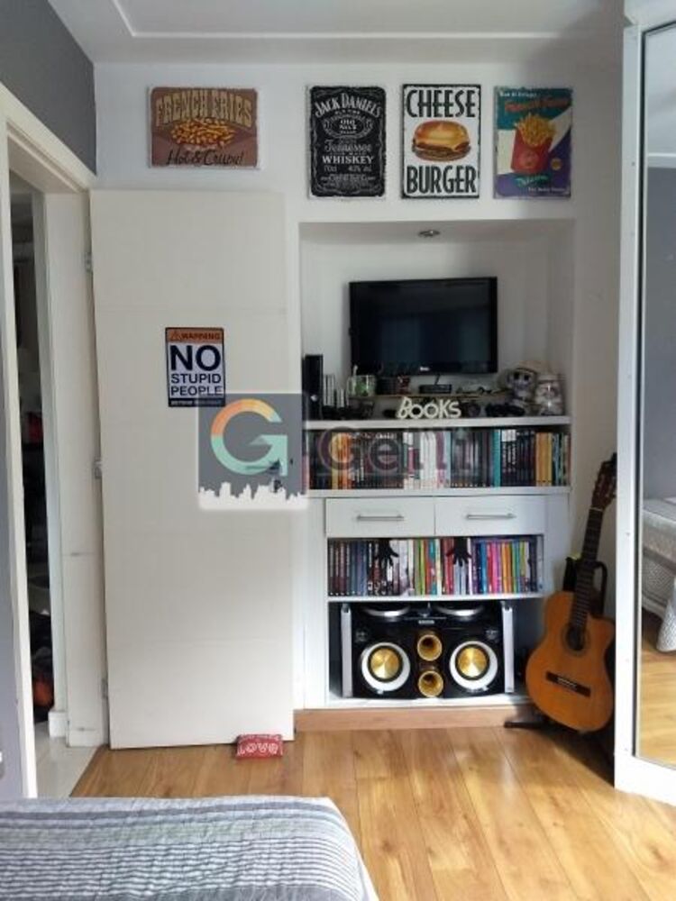 Apartamento à venda com 2 quartos, 55m² - Foto 2