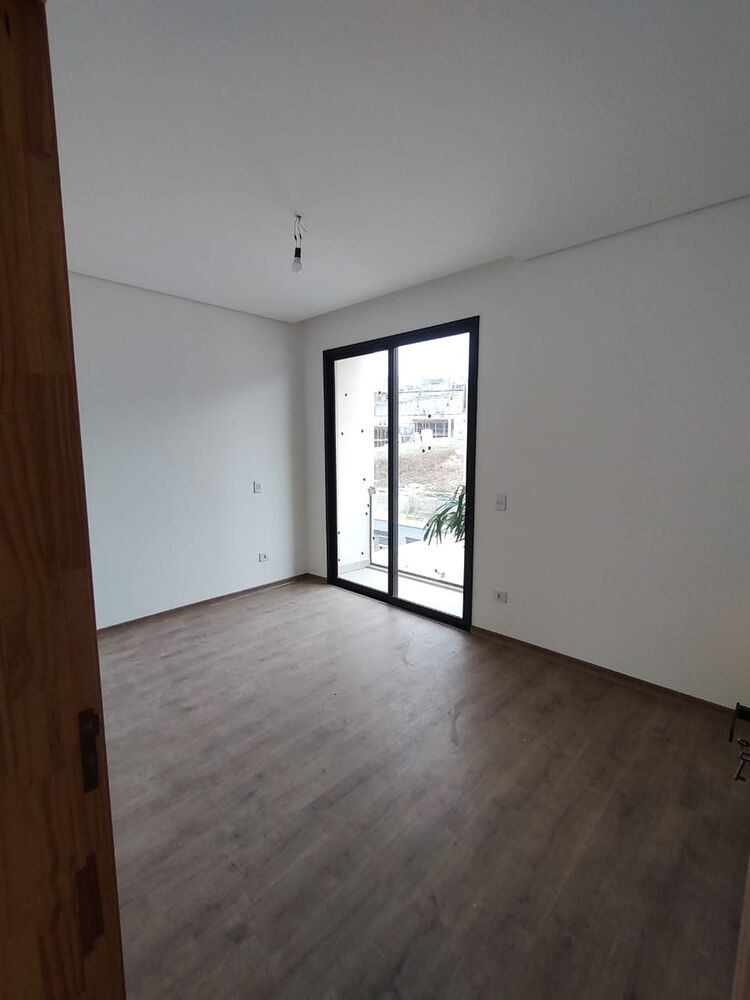 Casa à venda com 3 quartos, 121m² - Foto 3