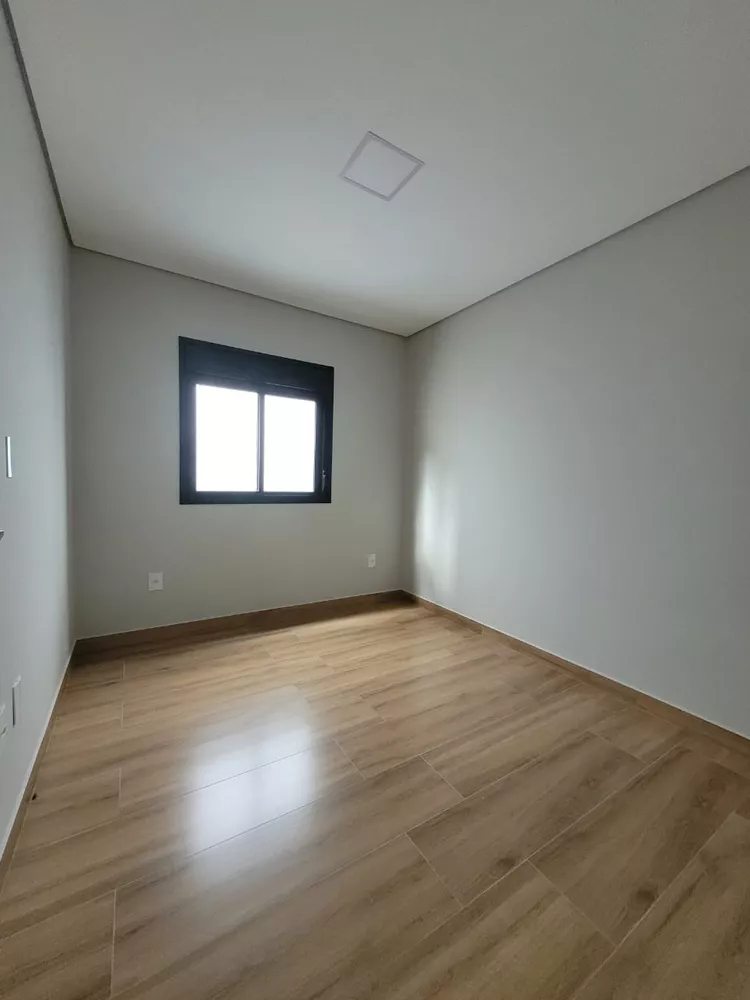 Casa à venda com 3 quartos, 145m² - Foto 15