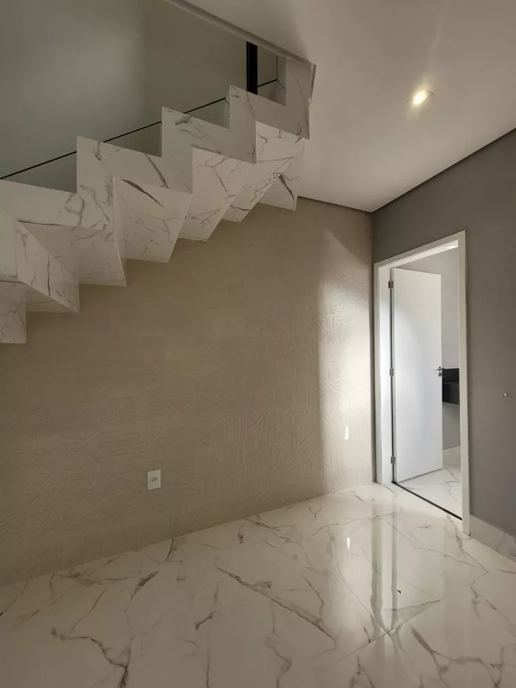 Casa à venda com 3 quartos, 145m² - Foto 4