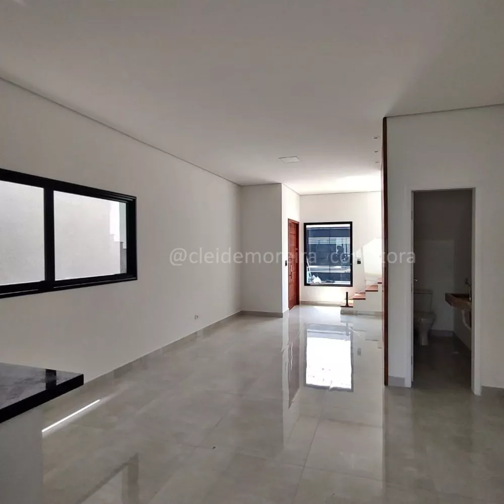 Casa à venda com 3 quartos, 120m² - Foto 3