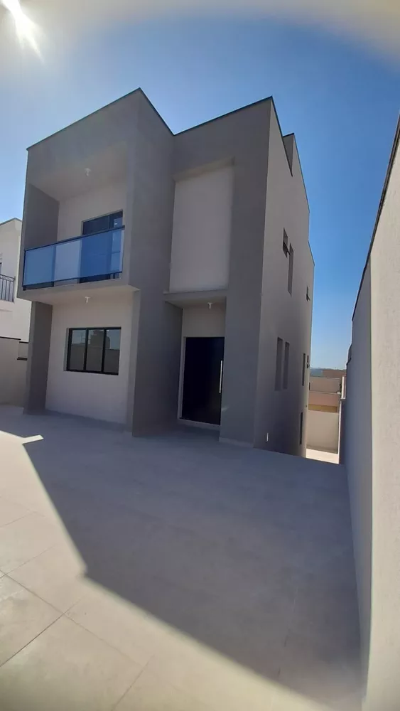 Casa à venda com 3 quartos, 135m² - Foto 11