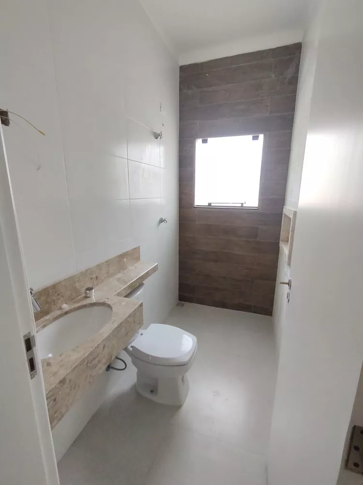 Casa à venda com 3 quartos, 134m² - Foto 11