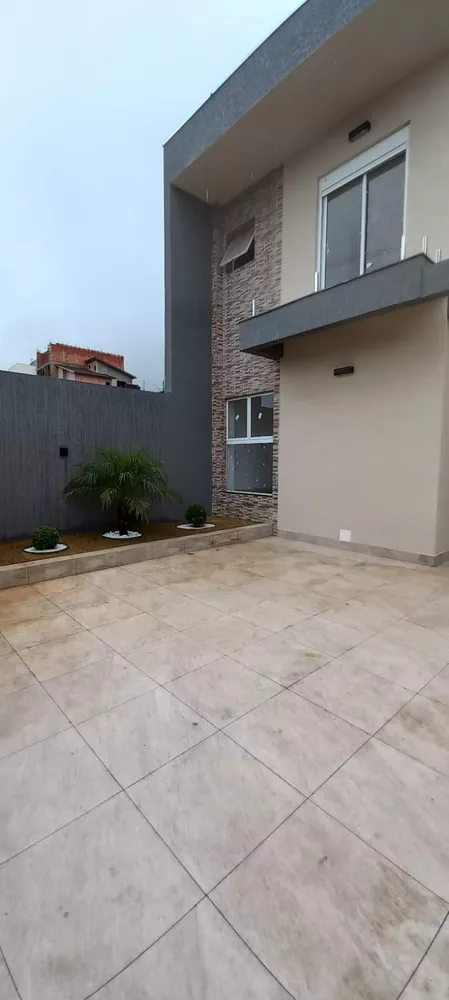 Casa à venda com 3 quartos, 105m² - Foto 3