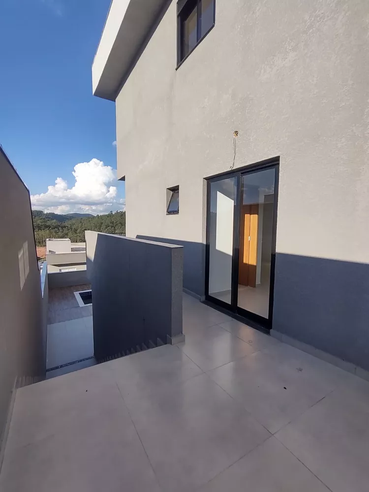 Casa à venda com 3 quartos, 195m² - Foto 4