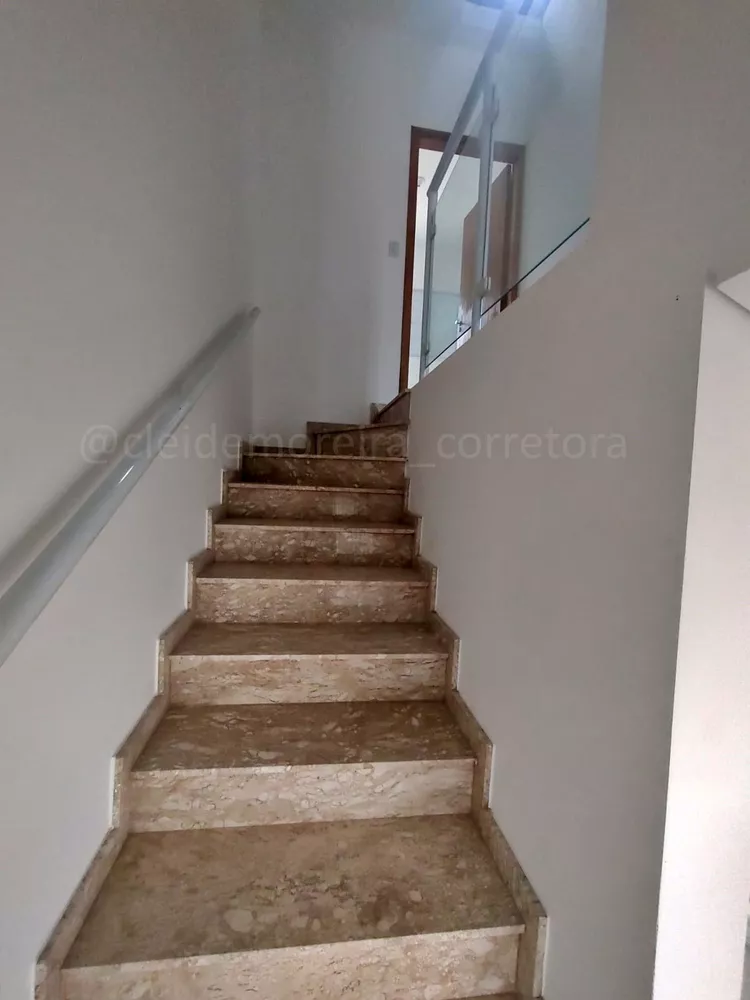 Casa à venda com 3 quartos, 69m² - Foto 3