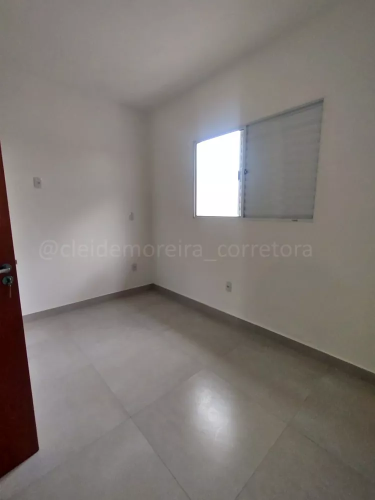 Casa à venda com 3 quartos, 69m² - Foto 4