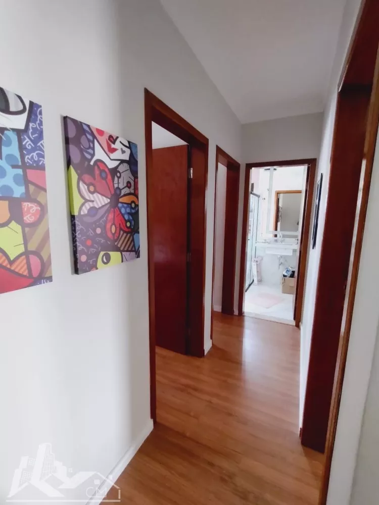 Casa à venda com 3 quartos, 180m² - Foto 4