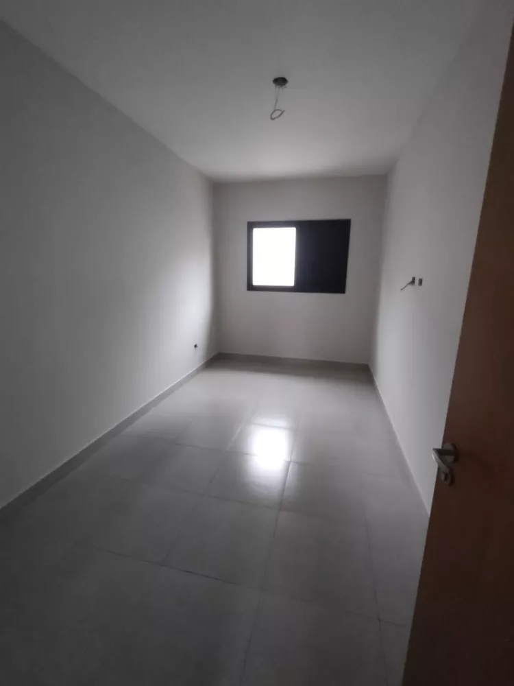 Casa à venda com 3 quartos, 130m² - Foto 4