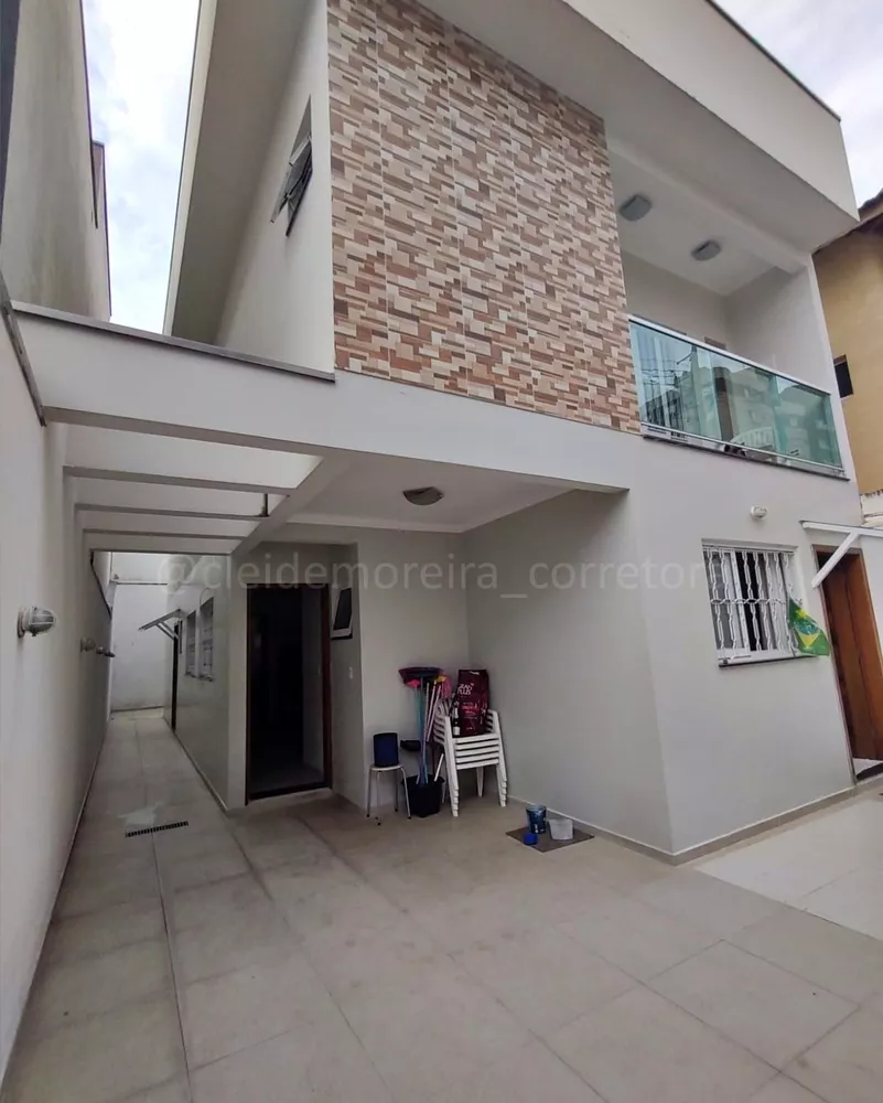 Casa à venda com 3 quartos, 140m² - Foto 1