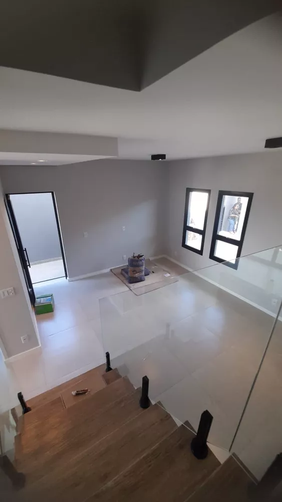 Casa à venda com 3 quartos, 150m² - Foto 4