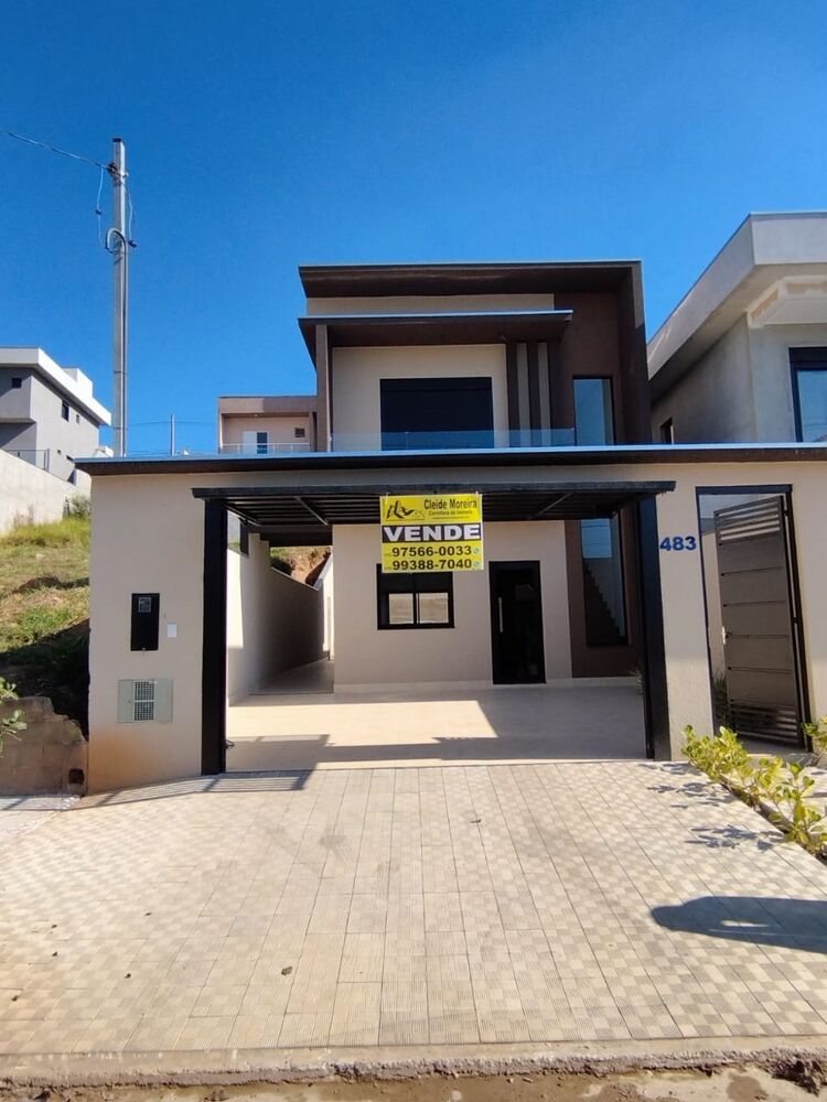 Casa à venda com 3 quartos, 181m² - Foto 4