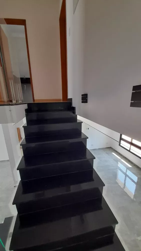 Casa à venda com 3 quartos, 135m² - Foto 10