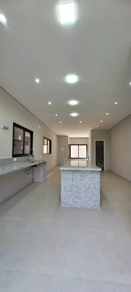 Casa à venda com 3 quartos, 120m² - Foto 8