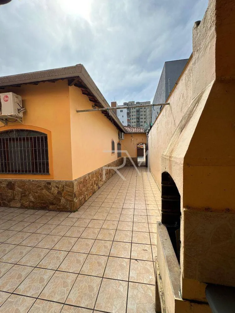 Casa, 5 quartos, 219 m² - Foto 4