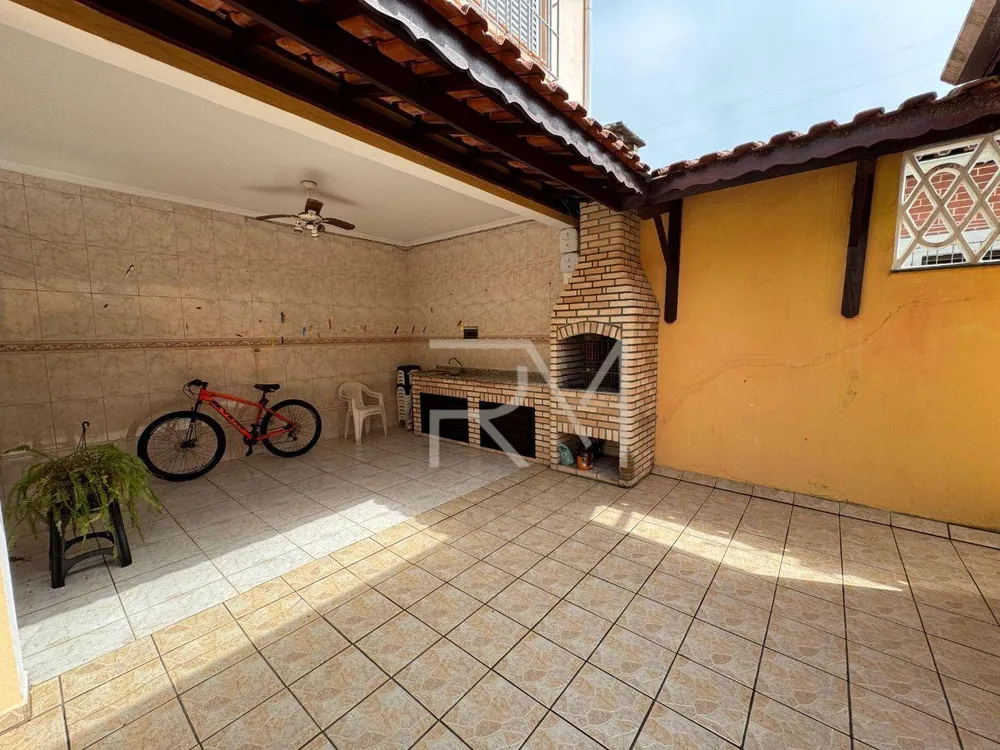 Casa, 5 quartos, 219 m² - Foto 7