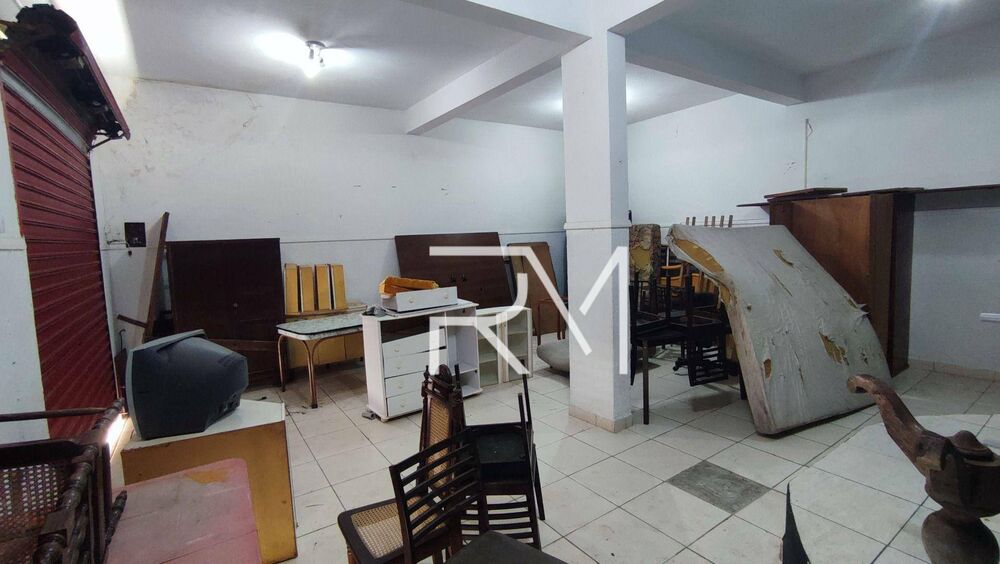 Casa à venda com 6 quartos, 261m² - Foto 24