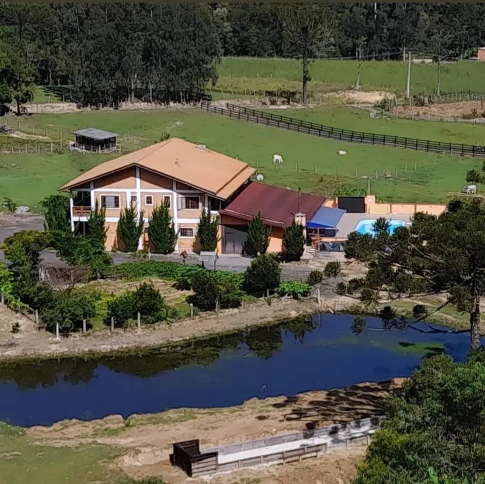 Sítio, 9 quartos, 5 hectares - Foto 1