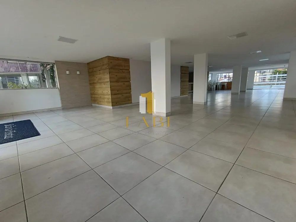Apartamento, 3 quartos, 100 m² - Foto 2