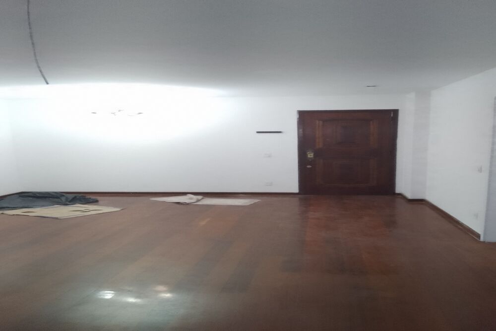 Apartamento à venda com 2 quartos, 80m² - Foto 4