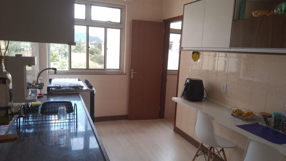 Apartamento à venda com 2 quartos, 80m² - Foto 4