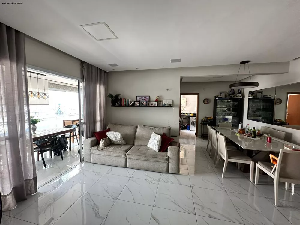 Apartamento à venda com 3 quartos, 123m² - Foto 4