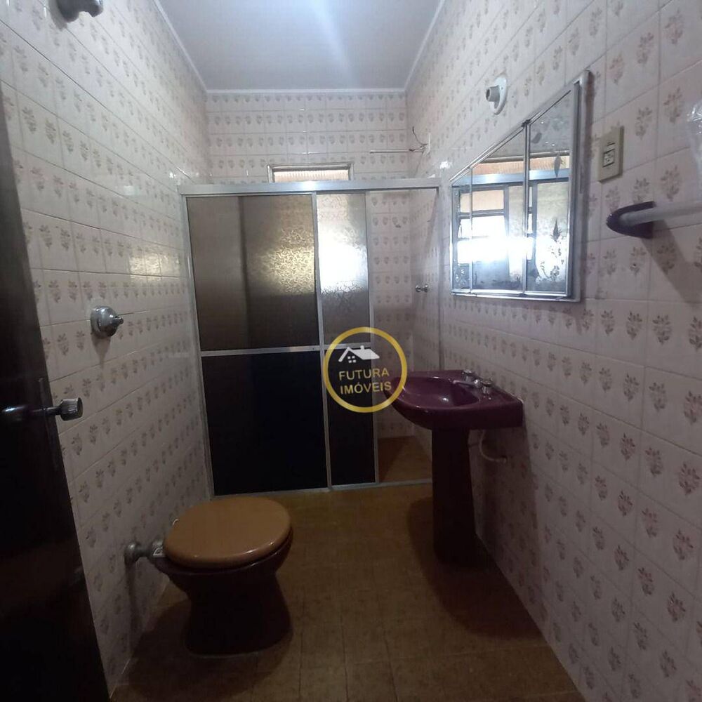 Casa à venda com 3 quartos, 174m² - Foto 4