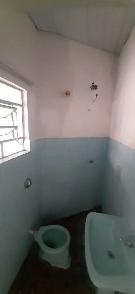 Casa à venda com 3 quartos, 174m² - Foto 1