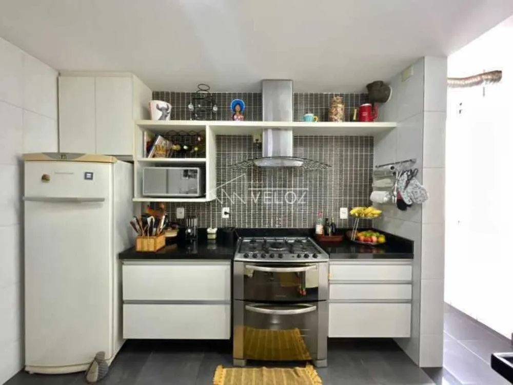 Apartamento, 4 quartos, 241 m² - Foto 12
