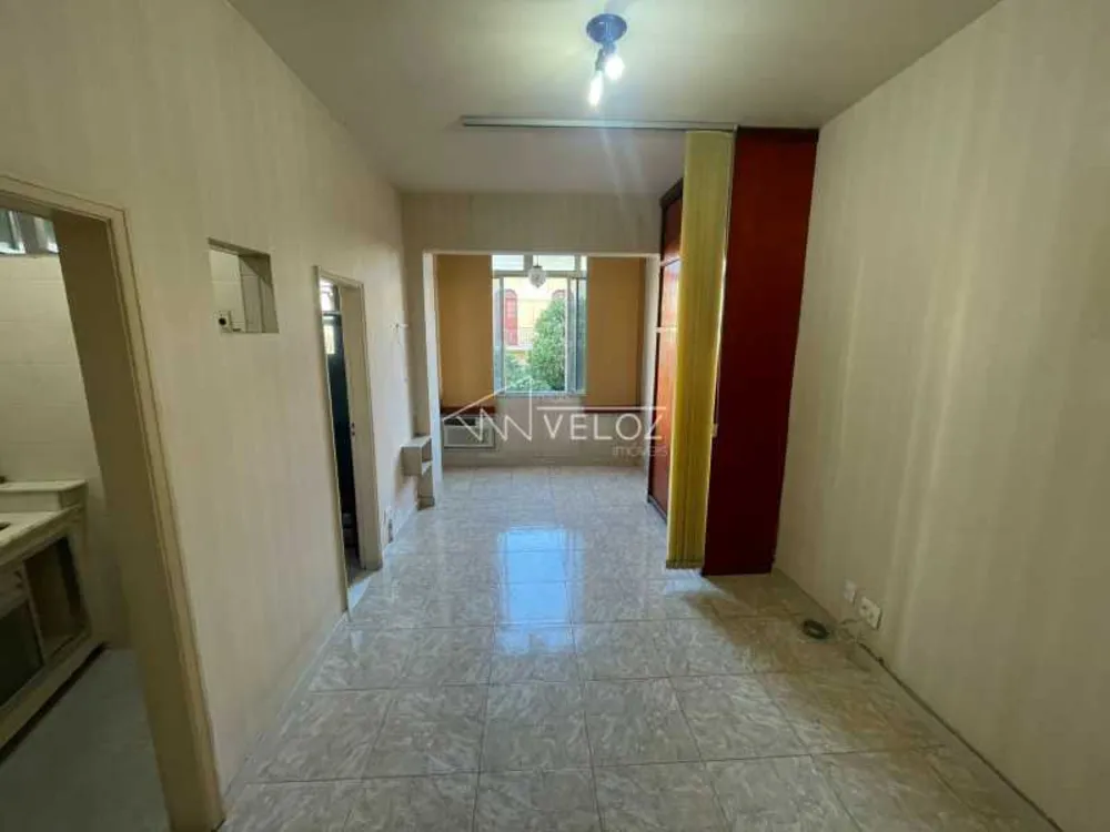 Apartamento, 1 quarto, 29 m² - Foto 2
