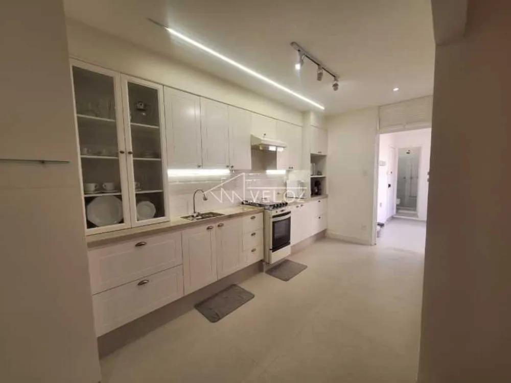 Apartamento, 3 quartos, 139 m² - Foto 2