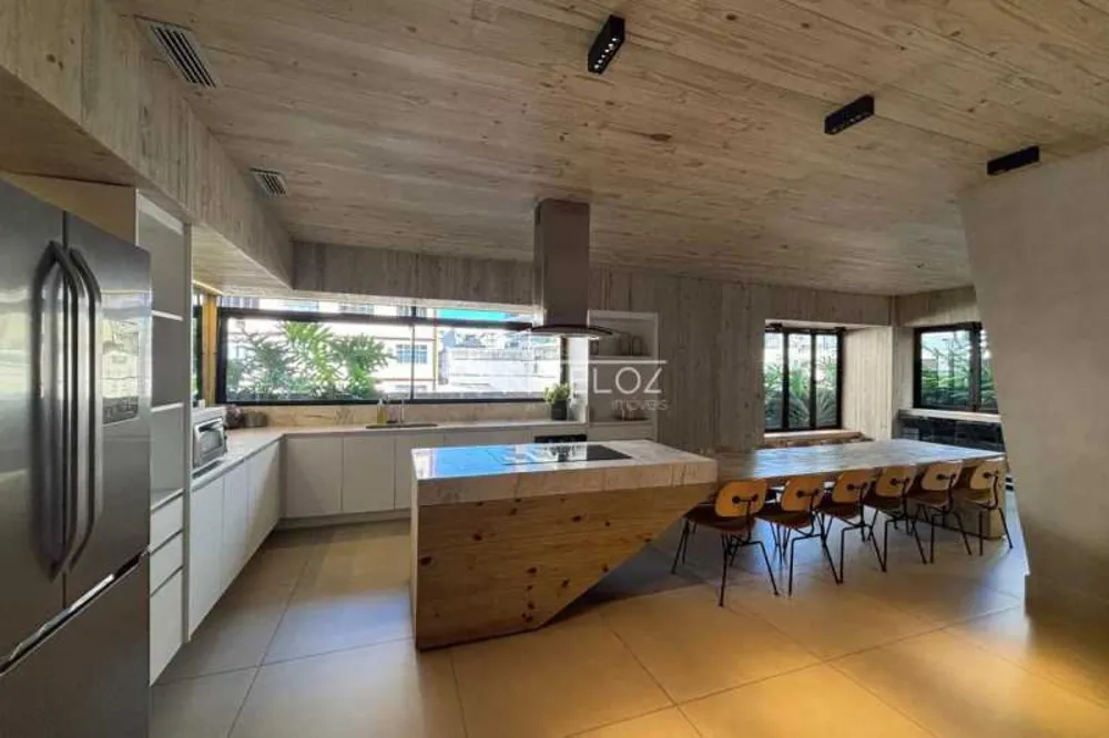 Apartamento, 3 quartos, 117 m² - Foto 1