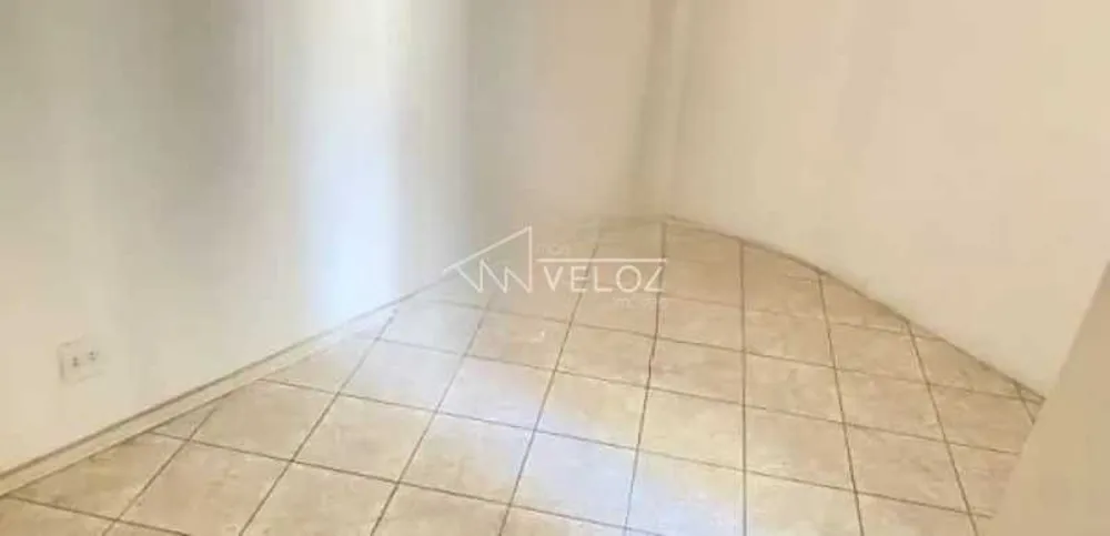 Apartamento, 1 quarto, 28 m² - Foto 2