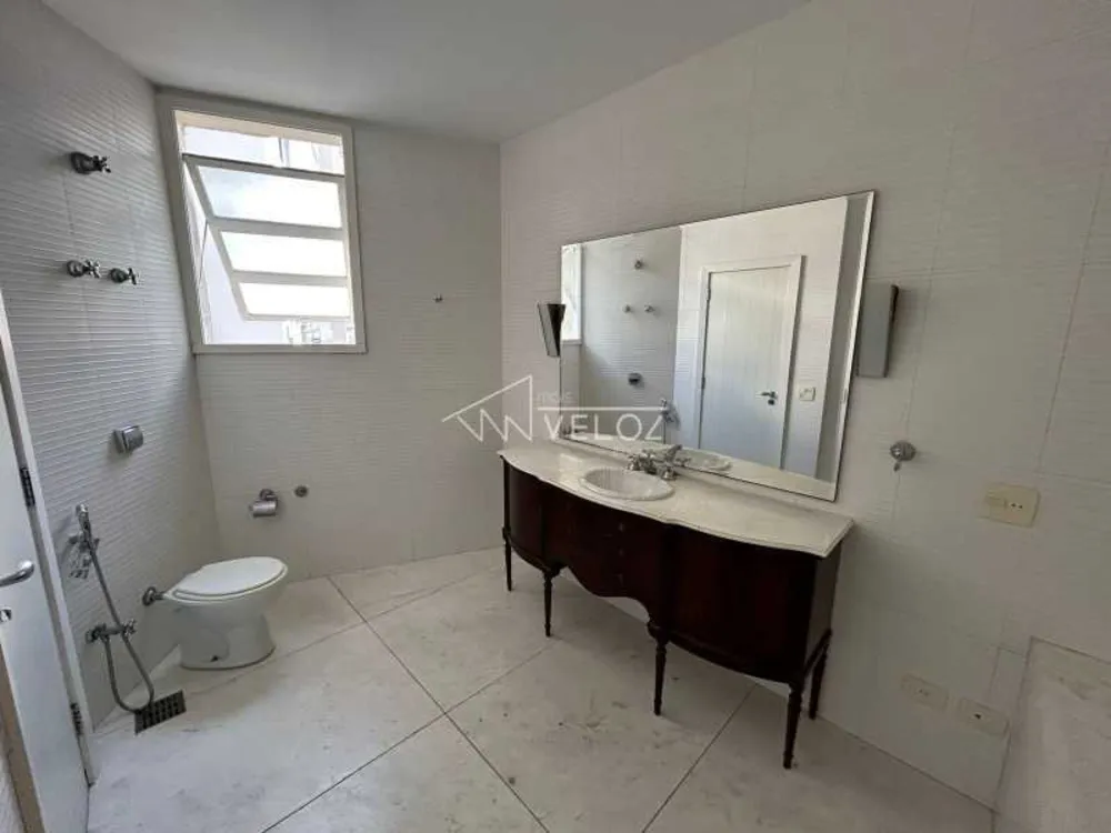 Apartamento, 4 quartos, 220 m² - Foto 2