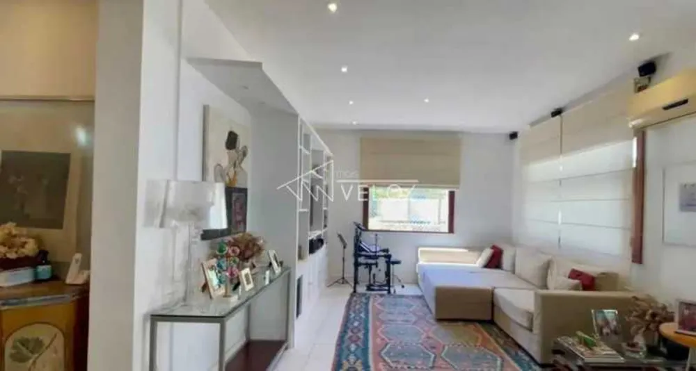 Cobertura, 3 quartos, 228 m² - Foto 3